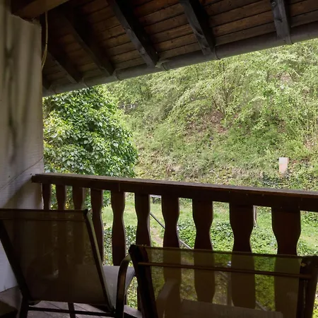 Eifelnatur - Haus 2-4 By Interhome