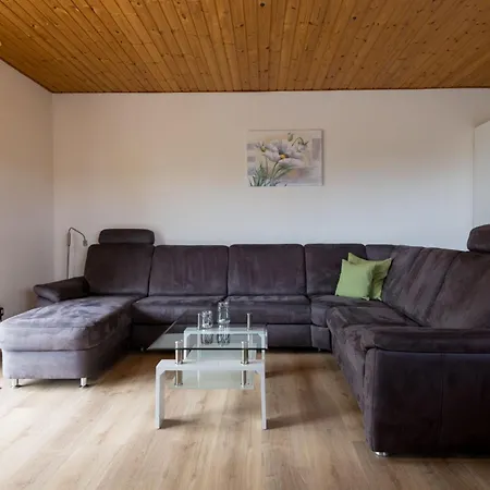 Casa vacanze Eifelnatur - Haus 2-4 By Interhome Immerath