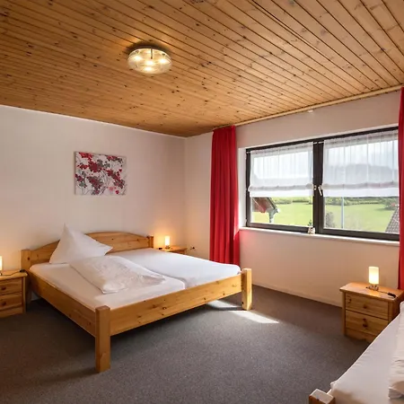 Eifelnatur - Haus 2-4 By Interhome